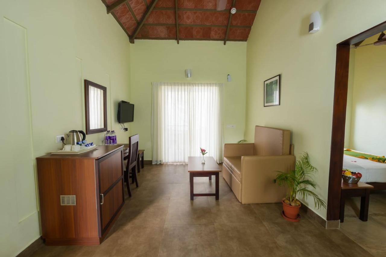 Abad Brookside Wayanad Hotel Vythiri Exterior foto