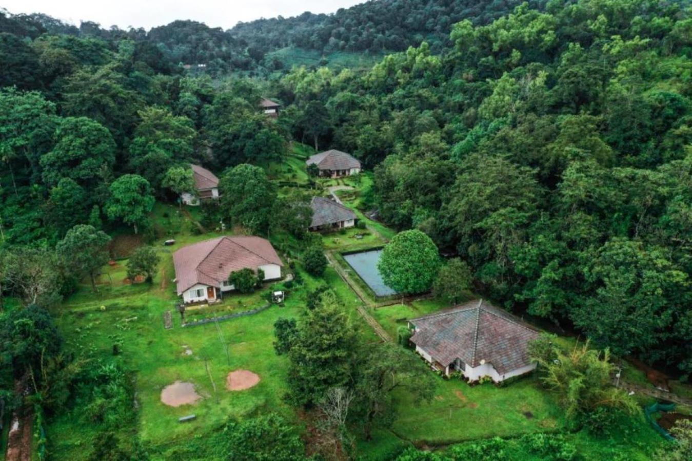 Abad Brookside Wayanad Hotel Vythiri Exterior foto
